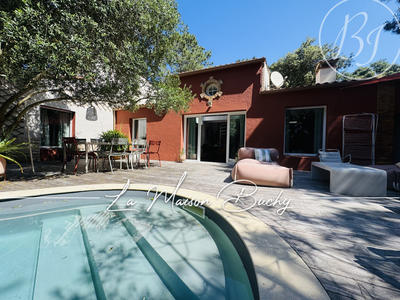 Maison - 167 m² - 6 pièces