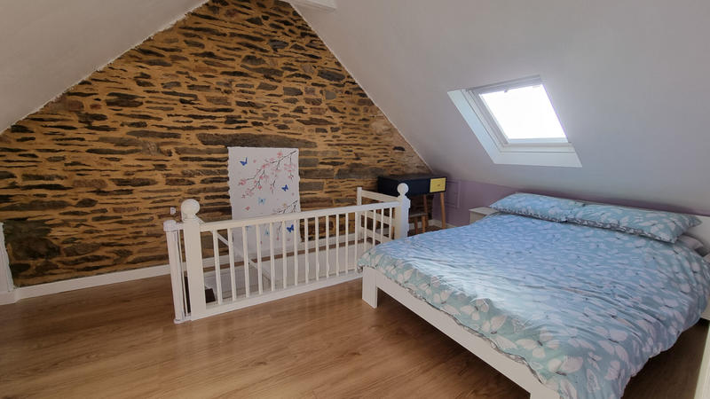 Maison - 123 m² - 9 pièces