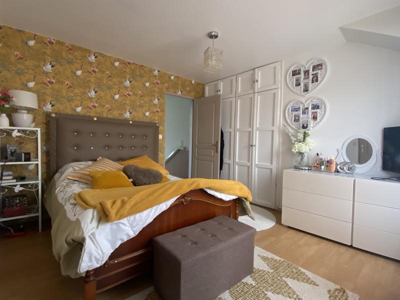 Maison - 146 m² - 7 pièces