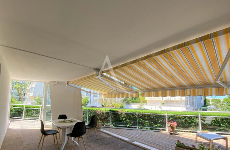 Appartement - 82 m² - 4 pièces