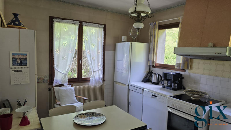 Maison ancienne - 94 m² - 4 pièces