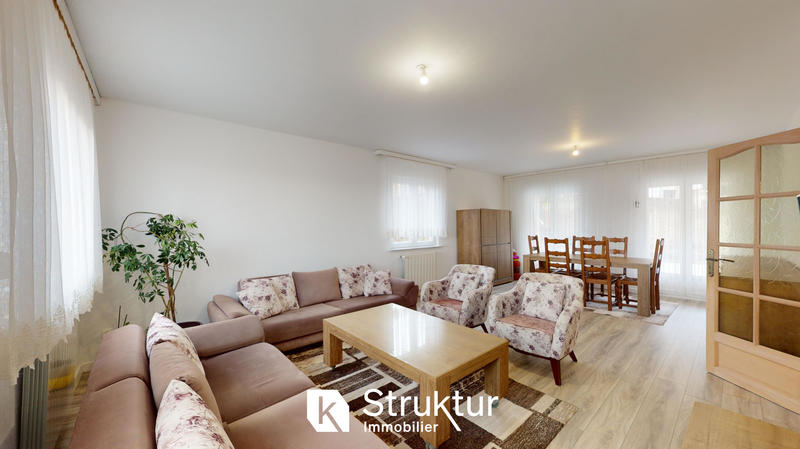 Maison - 310 m² - 12 pièces