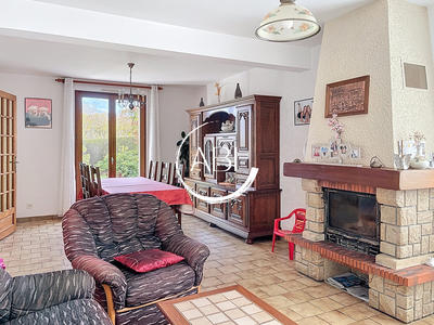 Maison - 115 m² - 5 pièces