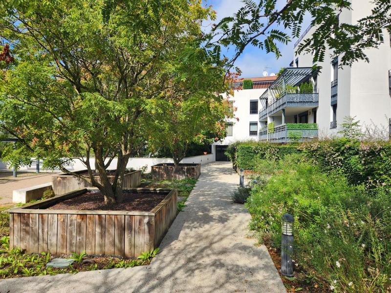 Appartement - 72 m² - 3 pièces