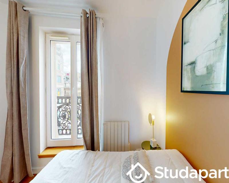 Chambre - 65 m² - 1 pièce