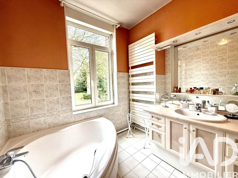 Maison de village - 316 m² - 8 pièces