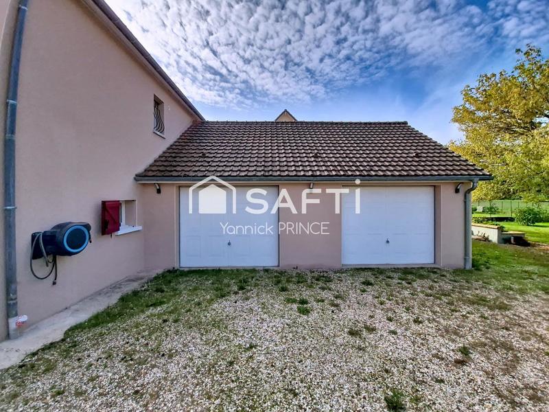 Maison - 102 m² - 7 pièces