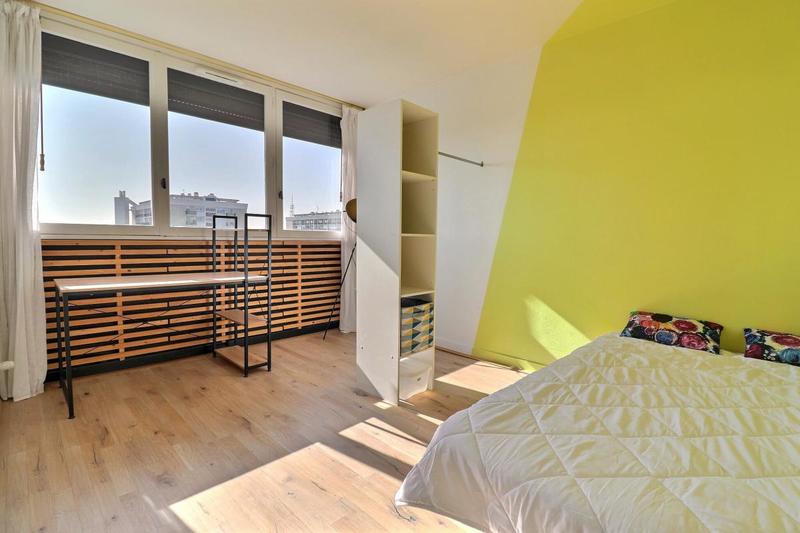 Appartement - 112 m² - 5 pièces