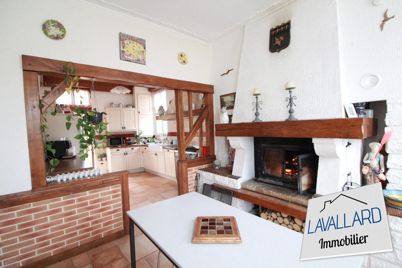 Maison - 207 m² - 10 pièces