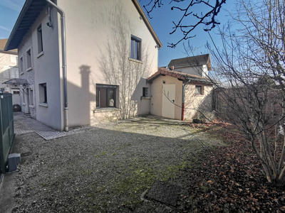 Maison de village - 120 m² - 5 pièces