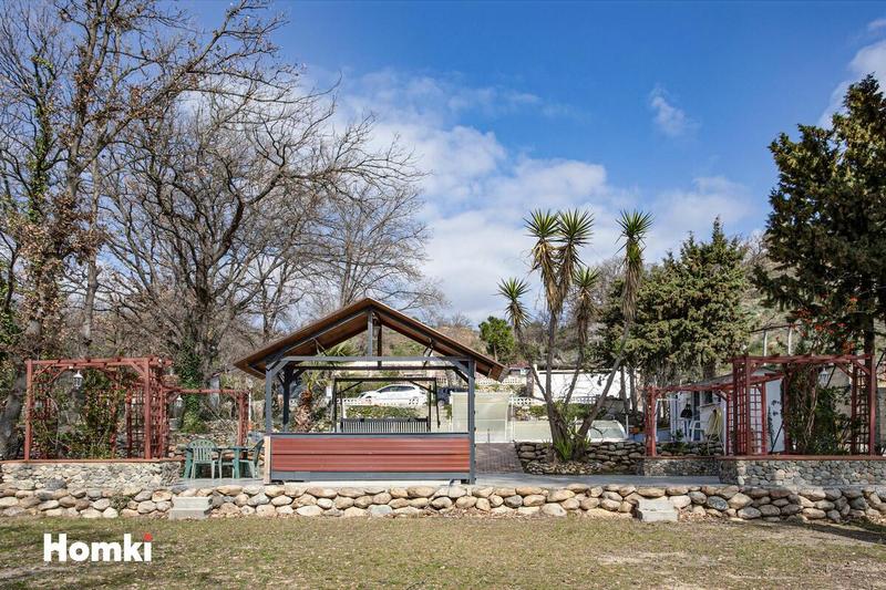 Maison - 141 m² - 6 pièces