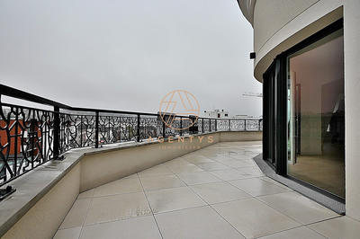 Duplex - 131 m² - 5 pièces