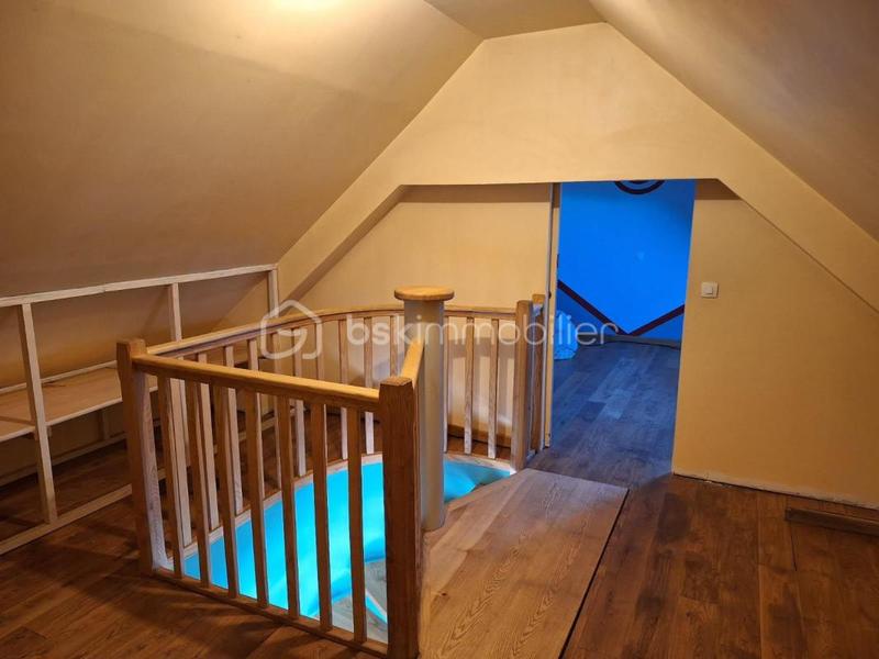 Maison traditionnelle - 110 m² - 5 pièces