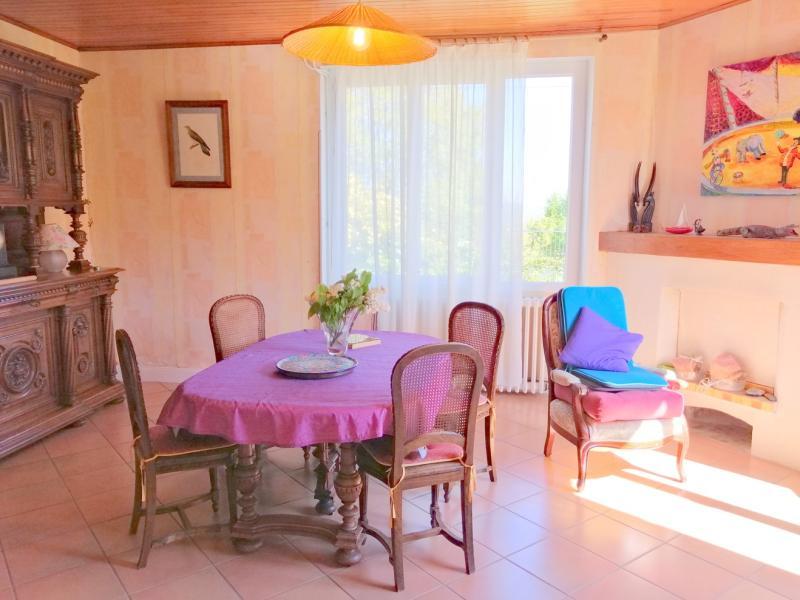 Maison - 168 m² - 8 pièces