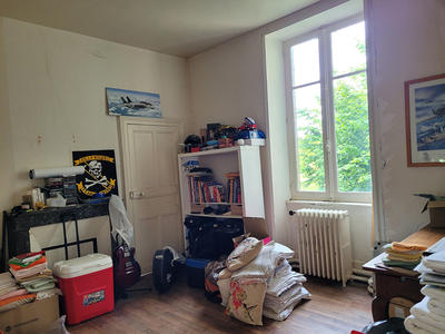 Maison - 146 m² - 8 pièces