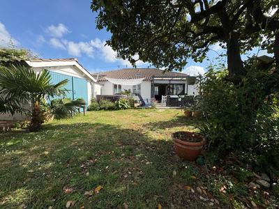 Maison - 95 m² - 4 pièces