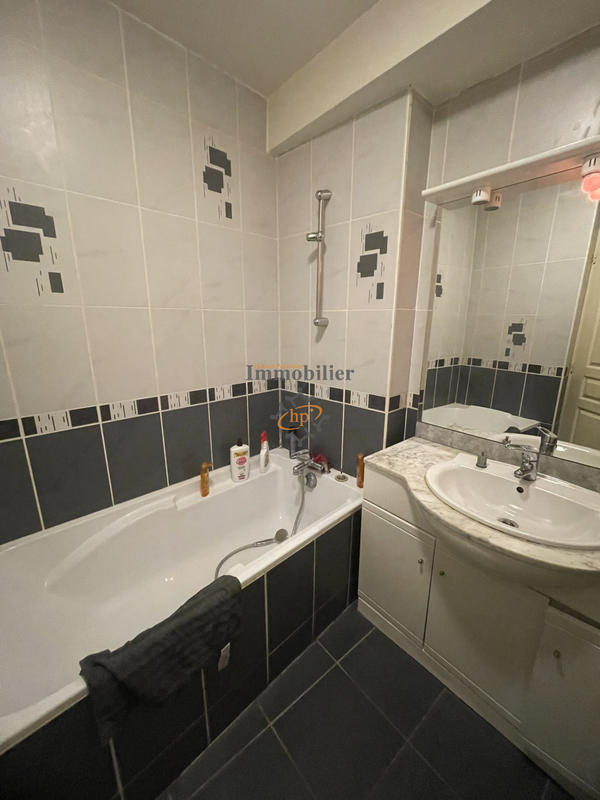 Appartement - 56 m² - 3 pièces