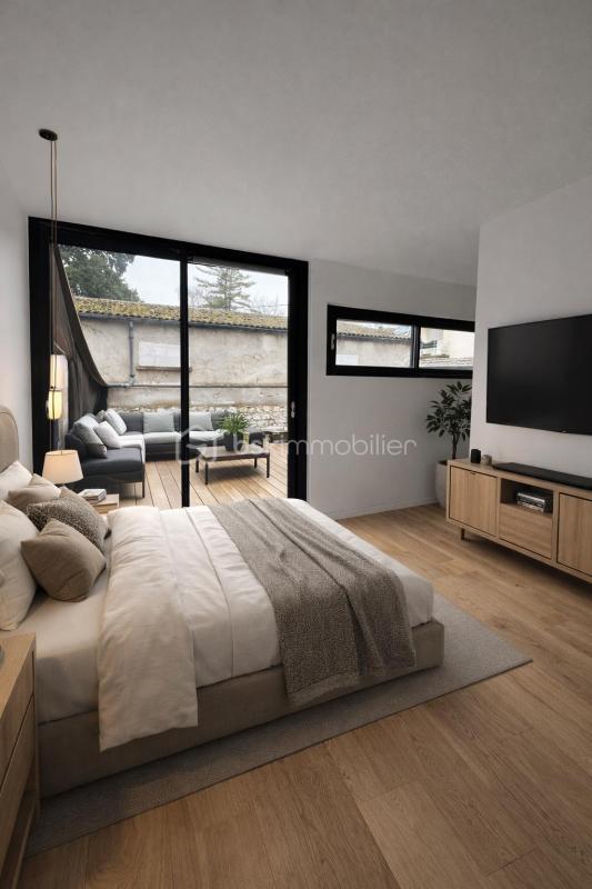 Duplex - 200 m² - 7 pièces