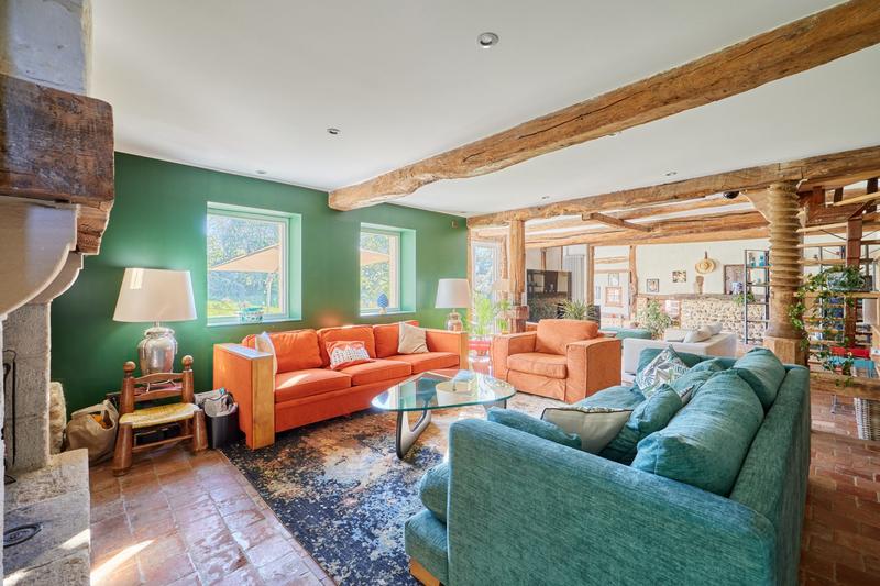 Maison ancienne - 238 m² - 10 pièces