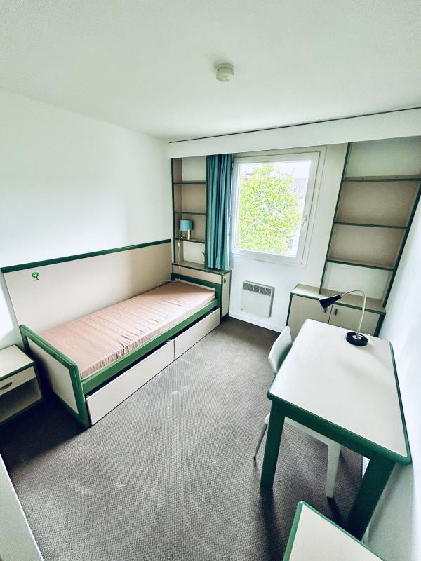 Chambre - 12 m² - 1 pièce