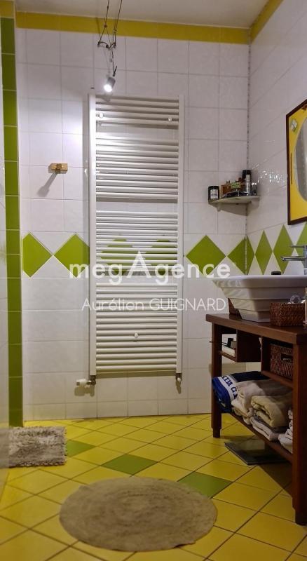 Maison - 153 m² - 9 pièces