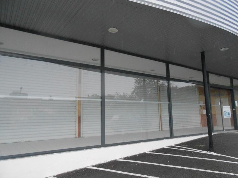 Local commercial - 1 650 m²