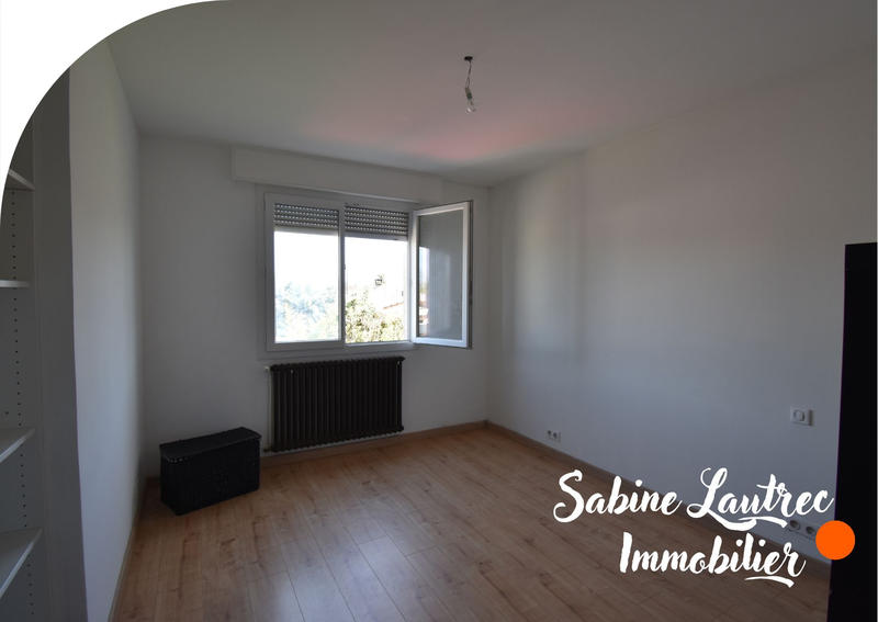 Appartement - 92 m² - 4 pièces