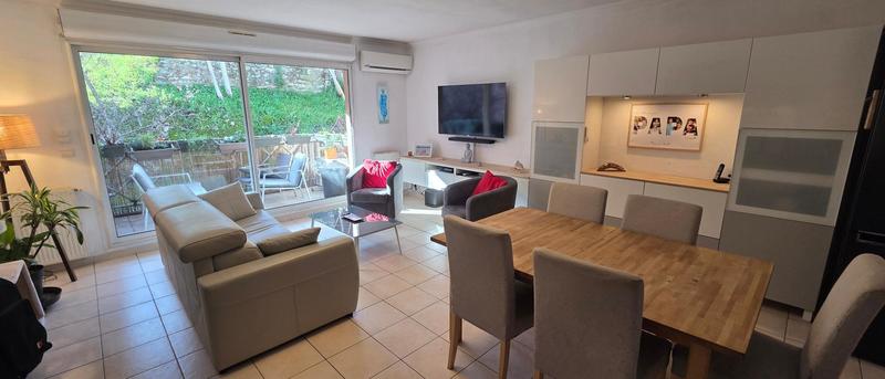 Appartement - 85 m² - 4 pièces