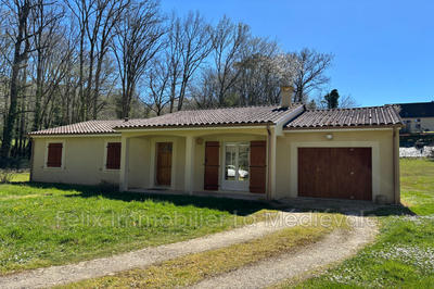 Maison - 105 m² - 4 pièces