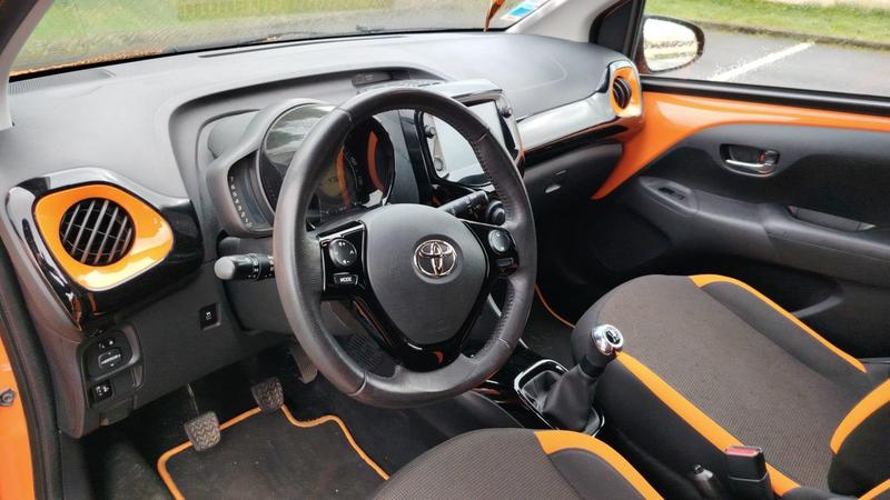 Toyota Aygo 1.0 Vvt-i 72 X-Cite - Entretien constructeur