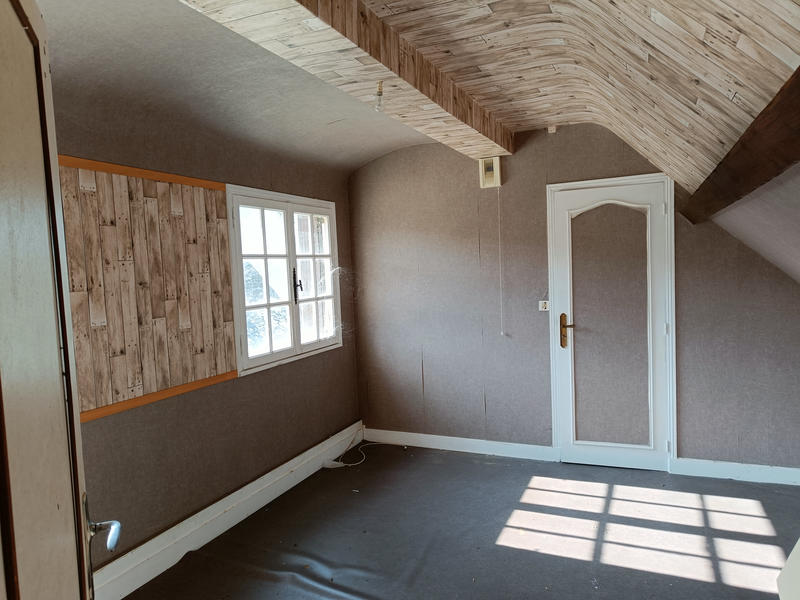 Maison - 122 m² - 4 pièces