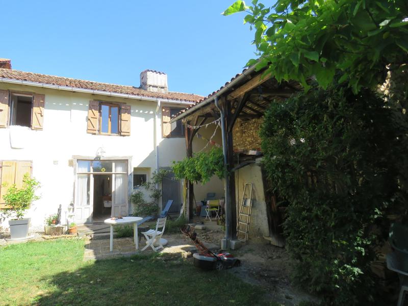 Maison ancienne - 145 m² - 7 pièces