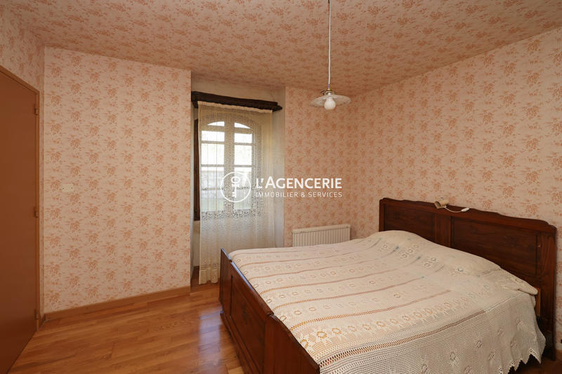 Maison - 190 m² - 6 pièces