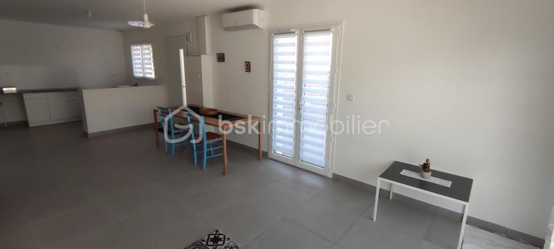 Maison - 95 m² - 4 pièces