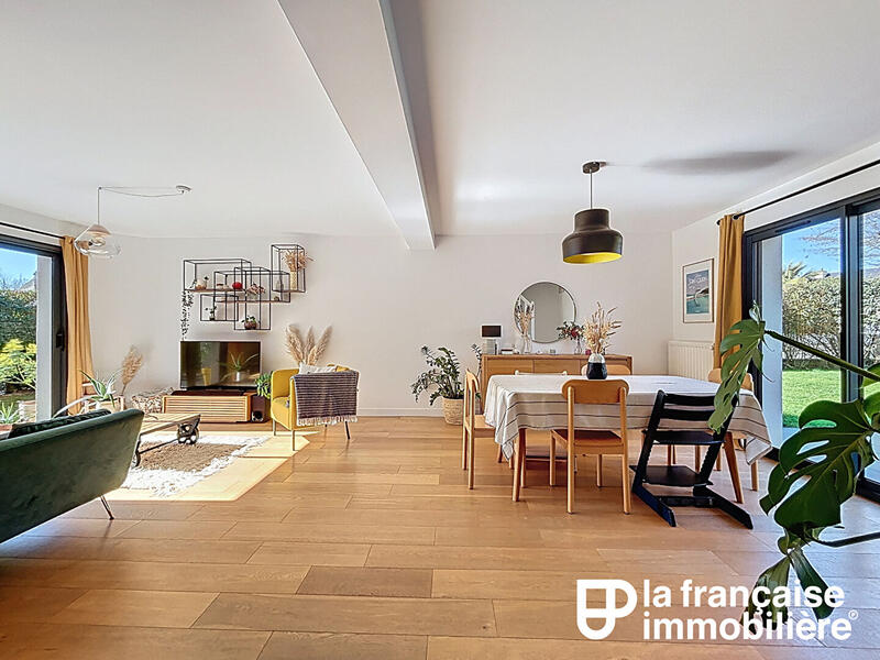 Maison - 130 m² - 6 pièces