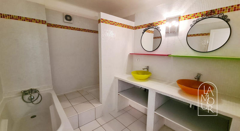 Appartement - 109 m² - 4 pièces