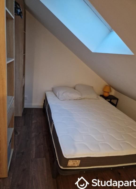 Chambre - 12 m² - 1 pièce
