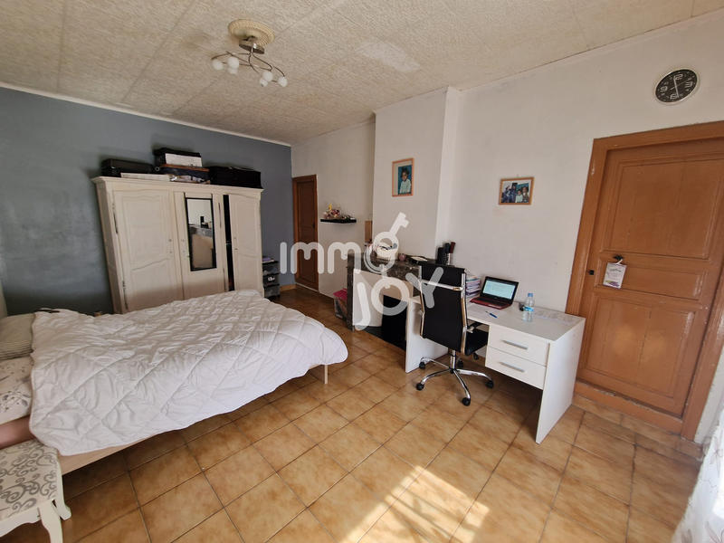 Maison de village - 200 m² - 6 pièces