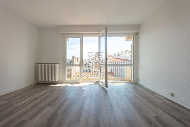 Appartement - 58 m² - 3 pièces