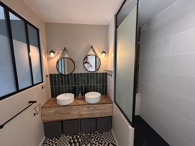 Appartement - 77 m² - 4 pièces