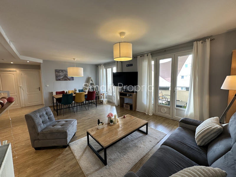 Appartement - 75 m² - 3 pièces