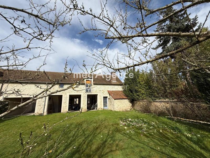 Maison - 210 m² - 7 pièces