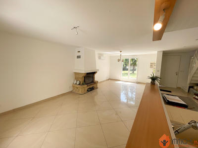 Maison - 148 m² - 6 pièces