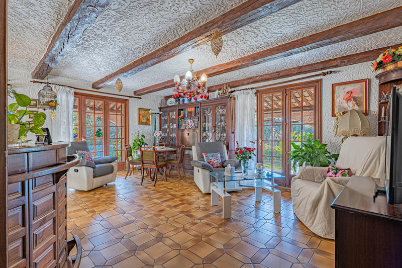 Maison - 141 m² - 5 pièces