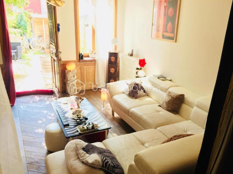 Maison de maîtres - 218 m² - 9 pièces