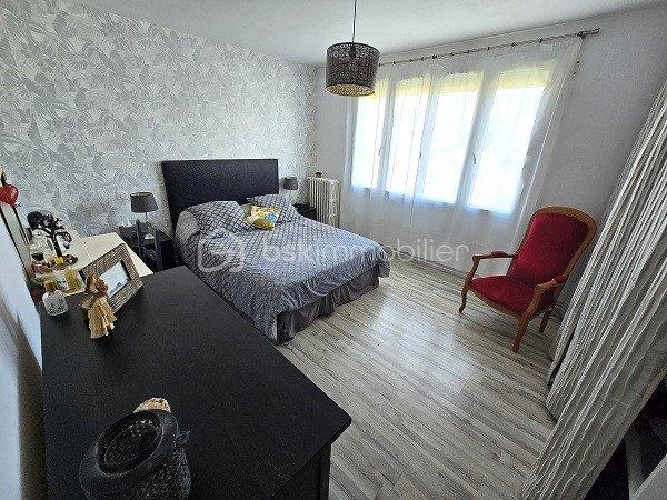 Maison - 120 m² - 6 pièces