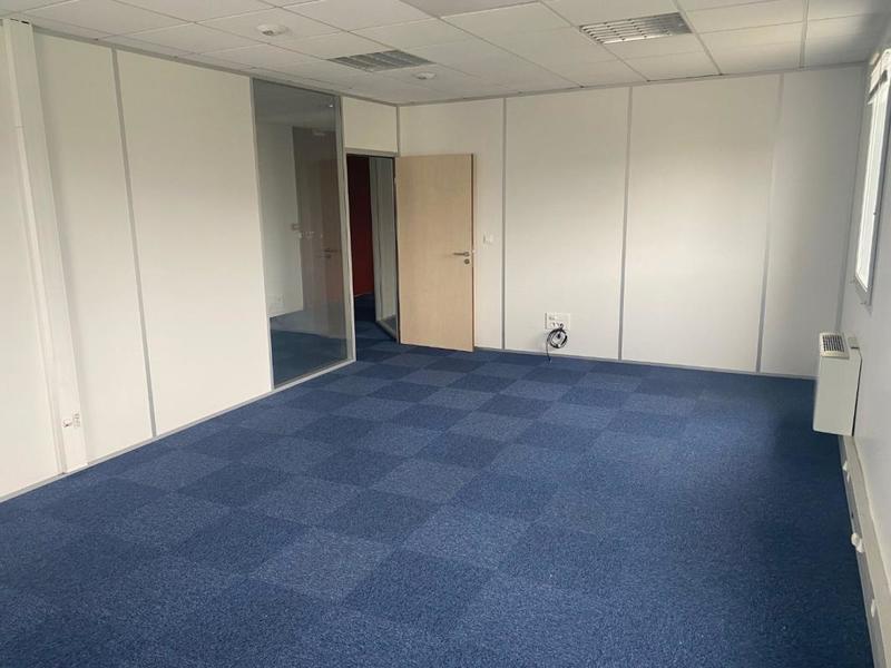 Bureau - 186 m²