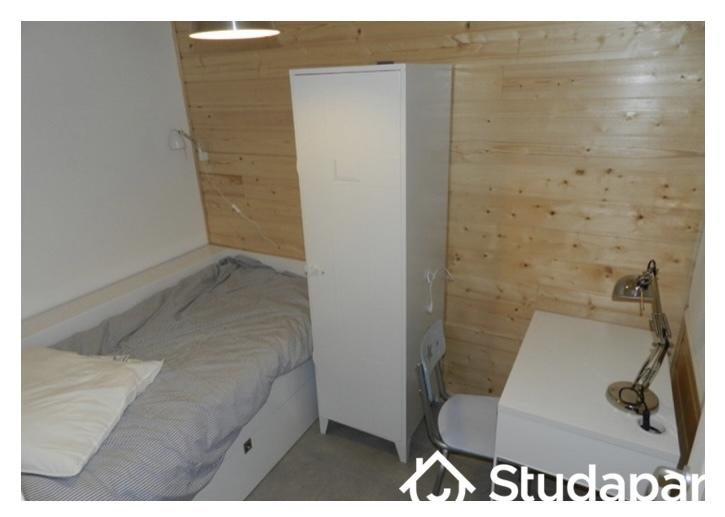 Chambre - 9 m² - 1 pièce