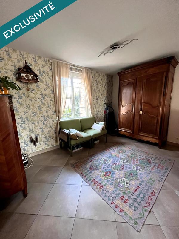 Villa - 260 m² - 8 pièces