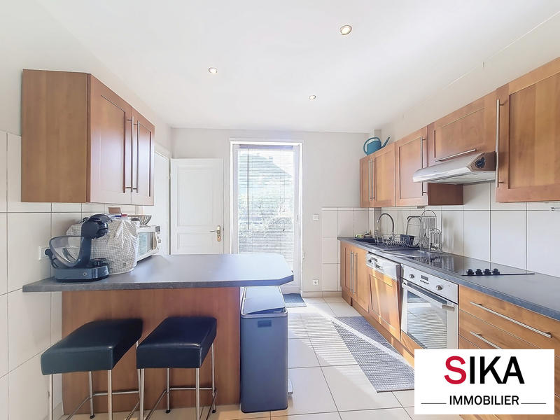 Appartement - 101 m² - 4 pièces